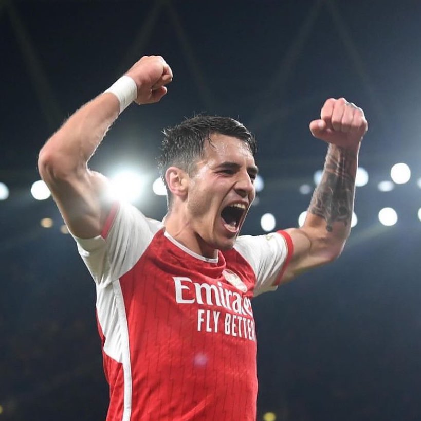 ABTNews_AFC's tweet image. 🚨 DONE DEAL: #Arsenal defender Jakub Kiwior is on his way to Portugal to join FC Porto on loan with an obligation to buy for €27M. #AFC #TransferTalks #Transfers