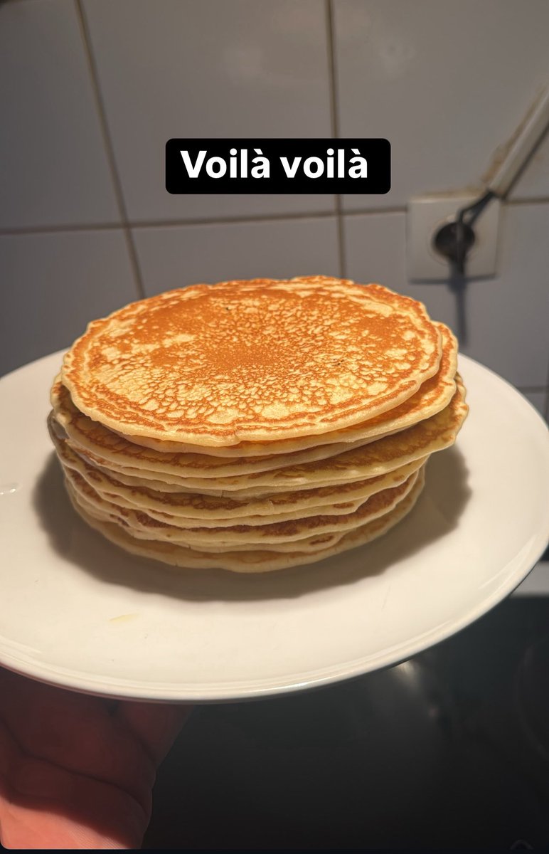 100bleu_'s tweet image. On peut être soit breton soit américain c’est au choix