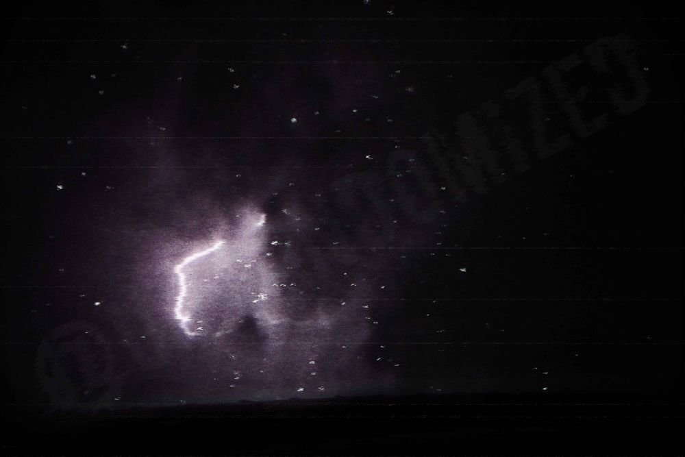 UnRandomized's tweet image. "The illusion of safety is always taken for granted. Very few stop to think about just how unwelcoming the void we call our home is."
Optic Decay. Experimental project with #photography and extreme #photoshop to make digital #art