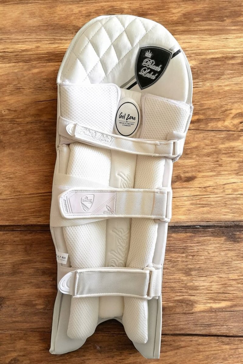 End of Season Deal - JUST £49.99 ✅️

Top of the range Batting Pads at an extremely low price. Get them ready for your last few matches, indoor nets or even next season! 🔥