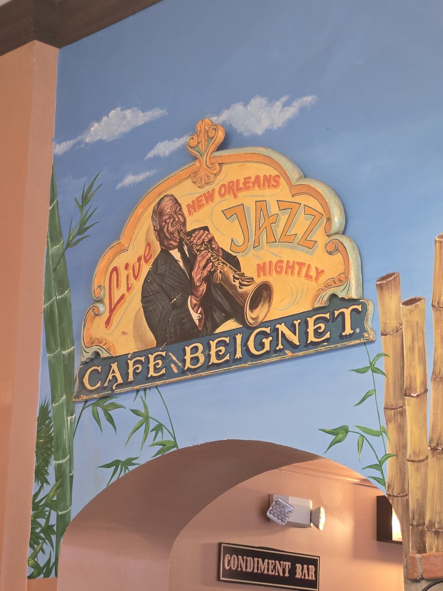 VacciDoodleDee's tweet photo. Breakfast at a yummy café!!! https://t.co/Ot0ZkjCDhu