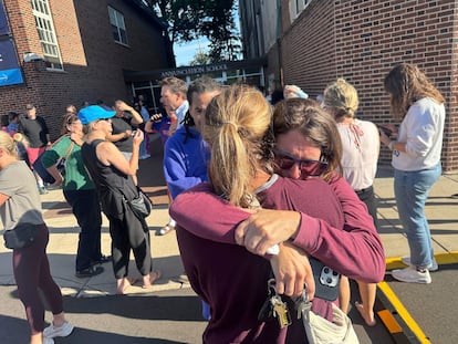 We feel sorry for the murder of children in the shooting in #Minneapolis.

Our heartfelt condolences to the #US people, especially to the relatives and friends of the victims.