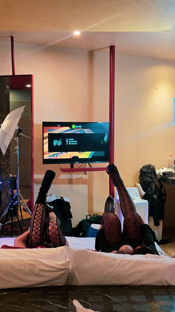 Erick_Verre's tweet image. Estamos Preparando algo mi gente, Atentos!!!🥵

📽 : @firuart 
📸 : Verre
Colaboración con 📸 : @BirriAlan

🌟 @mexican_milf_
🌟 @soy_sor_
🌟 @23Gassw