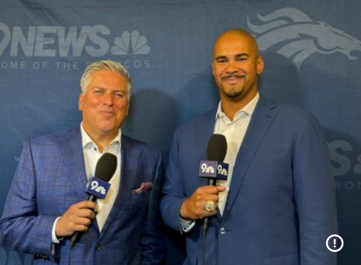 JasonPie2's tweet image. Can you name these 2?  I will spot you one - @espnSteveLevy