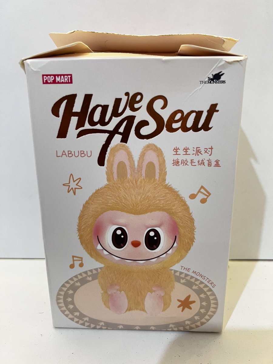 WTS Labubu asli beli dari pop mart karna dapet yang sama 

Bisa oren 🍊

🏷️150k