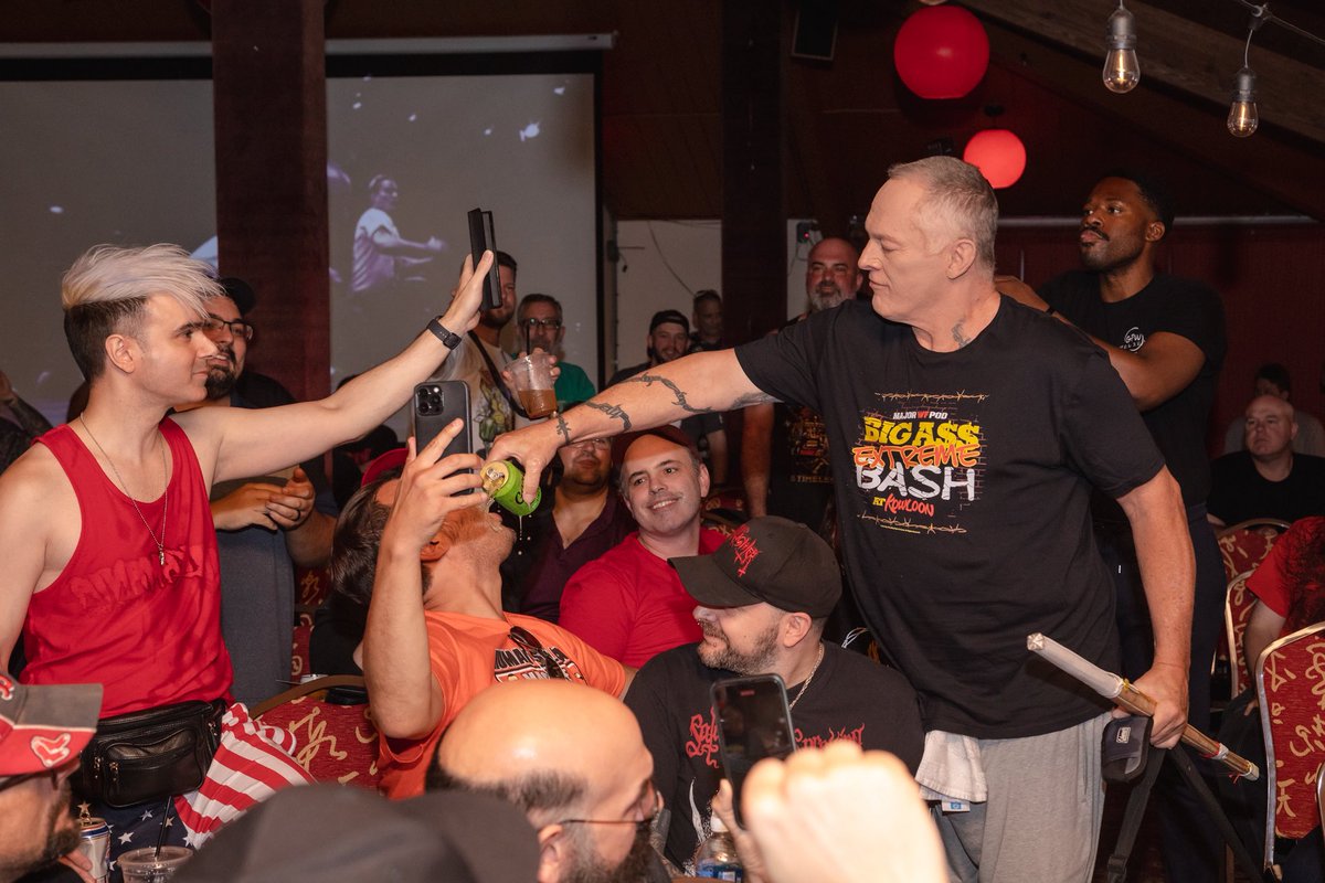 MajorWFPod's tweet photo. What a live show the Big A$$ Extreme Bash was!

We got to see @THETOMMYDREAMER and @theraveneffect come through that ECW brick wall again!

@RealECWSandman pouring @drinkgaragebeer in the crowd!

Our Major Mark winner @TravisHotard giving a #MajorBendies entrance!

WOW! https://t.co/uiC88BKxr8