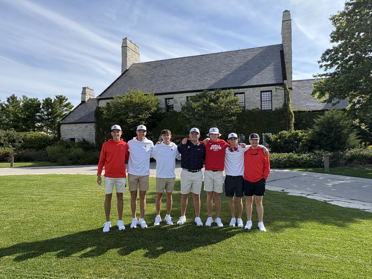 BallStateMGolf's tweet photo. A little pit stop on our way to Sage Run! @GolfKohler @PGAWORKS #WhistlingStraights #RyderCup https://t.co/gMQ41vCY8B