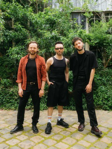 Mabel Matiz'in Ko Shin Moon işbirliğinde olan yeni şarkısı 'perperişan' 5 eylül'de yayında 💘🌸 <a href="/mabelmatiz/">Mabel Matiz</a> #mabelmatiz #perperişan