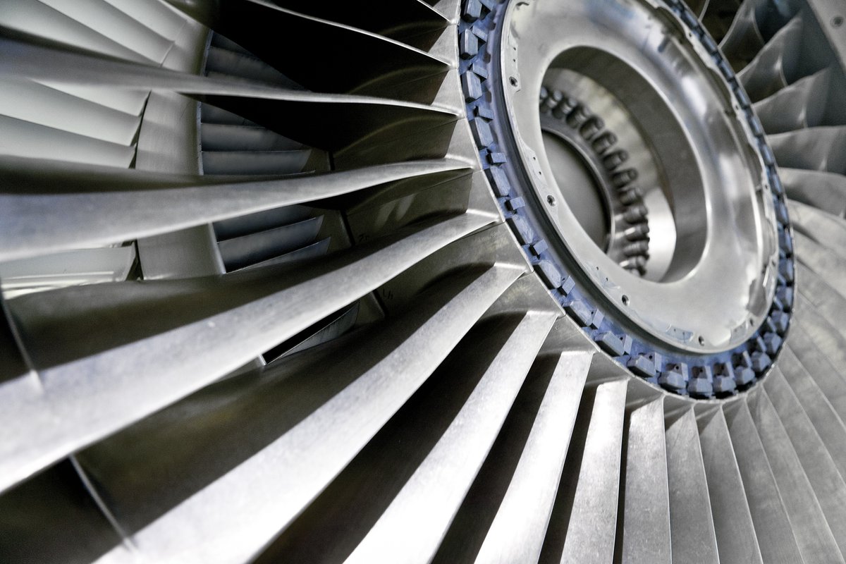 GE_Aerospace's tweet image. Where artistry meets ingenuity.
At GE Aerospace, we create engines that redefine possibilities. This is the power of #engineering.
#CF6 #GEAerospace #aviation