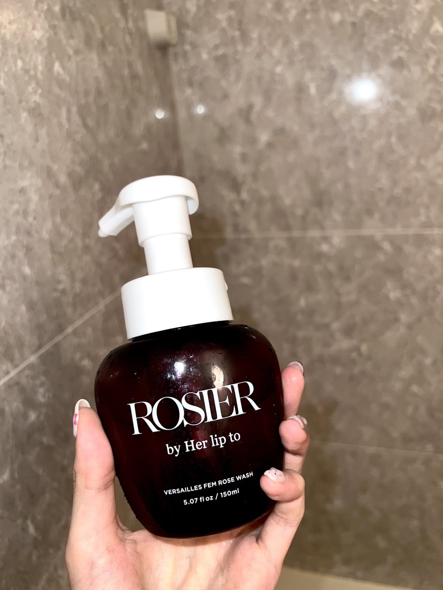 なんの脈絡もないけどハリプのデリケートゾーン用ソープ、あまりにもいい香りすぎていつもお股に乗せる前に1回嗅いでる