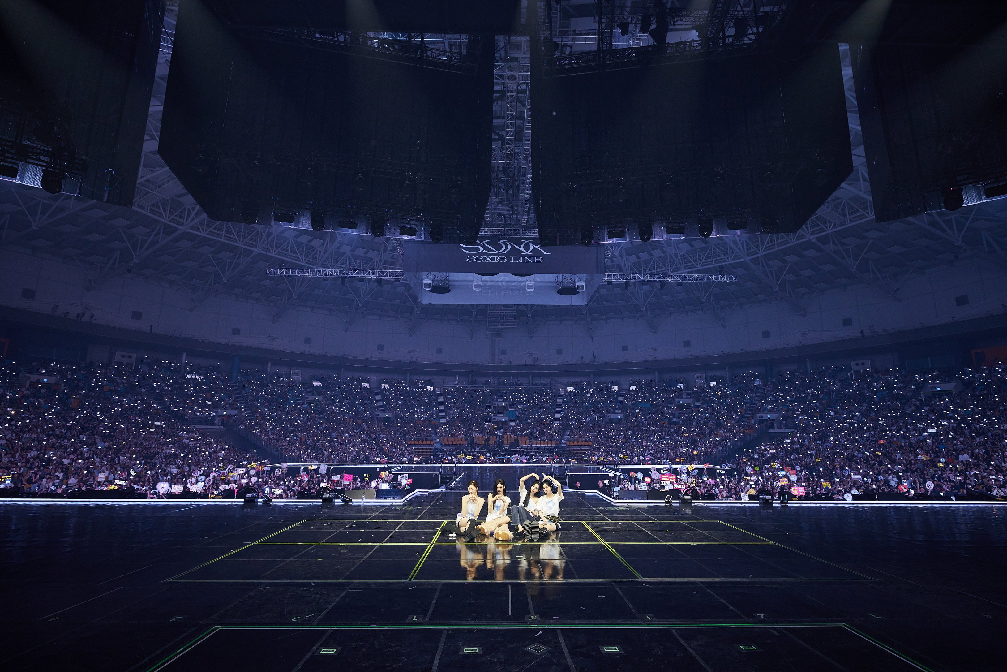 Gzh415BboAAPJ0D?format=jpg&name=4096x4096