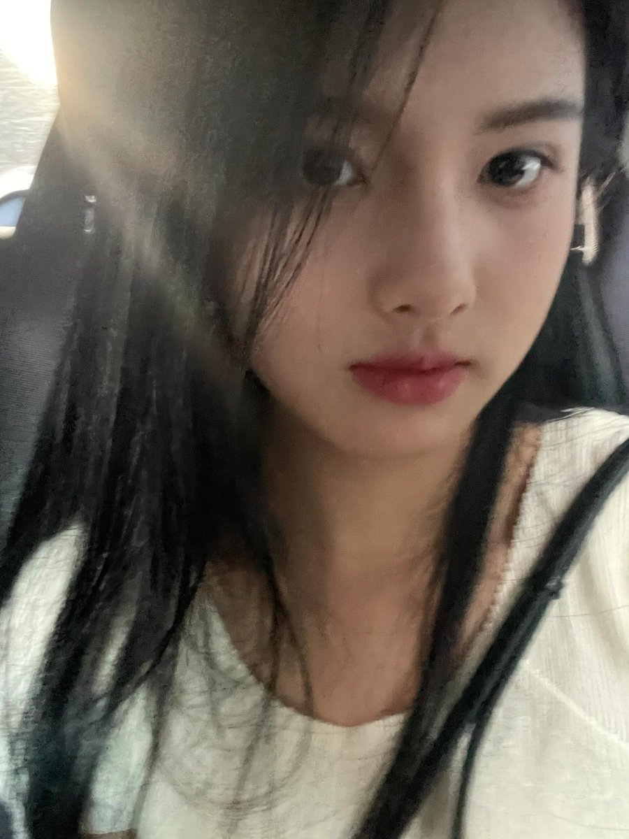 iIieexan's tweet photo. 230830 에이미 샤오홍슈
2년 전 오늘ෆ⃛ 

봐주셔서 감사합니다

#에이미 #艾米 #aimi #อ้ายหมี่ https://t.co/P859Ewx8F5