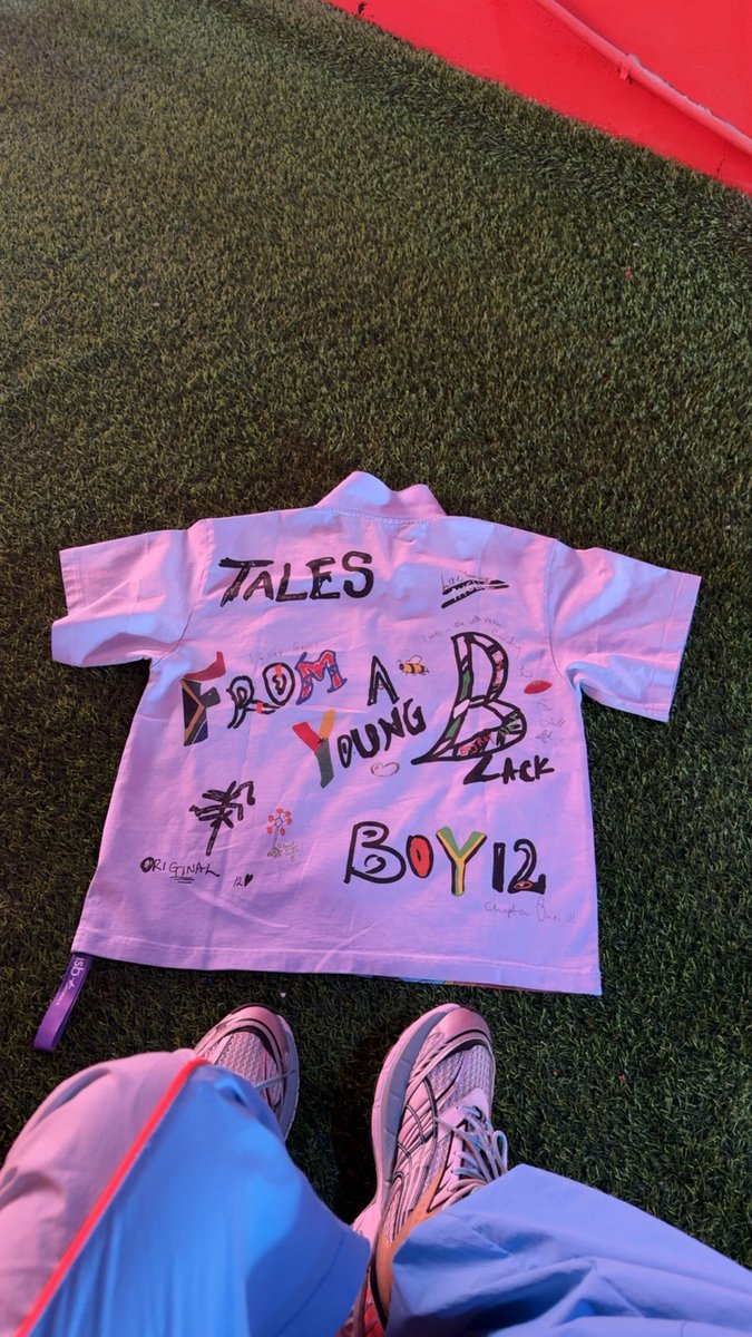 isokoboy12's tweet image. If this post gets 1k retweets. I’ll select 6 random people from comments to gift this unreleased TFAYBB 12 Shirt and 50k each to 6 other people on 12th September 25 ISB Originals Collection Drop and Sales Day - ISB Originals Maison Lekki Phase 1 Lagos 📍