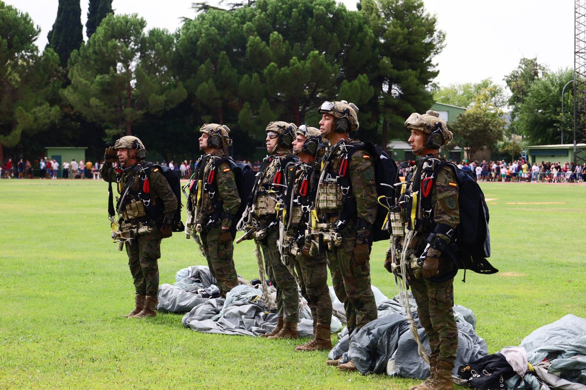 FERIAS ALCALÁ 2025 |
🔝‼️Llega uno de los eventos más especiales del año en Alcalá‼️

🪖👮‍♂️ La 'Ciudad Deportiva Municipal El Val' acoge este sábado 30 de agosto la tradicional 'Exhibición de las Fuerzas Armadas, Cuerpos de Seguridad del Estado y de Bomberos y Protección Civil' de