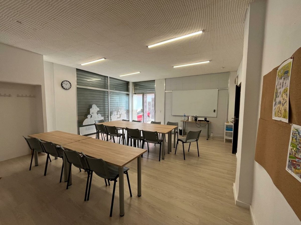 💬 A l’Associació ja estem escalfant motors per la tornada dels grups de conversa en català! 

Recordeu que al nostre web trobareu tota la informació, així com un formulari per a totes aquelles persones que hi vulguin col·laborar: revenedors.cat/aula-catala-re…