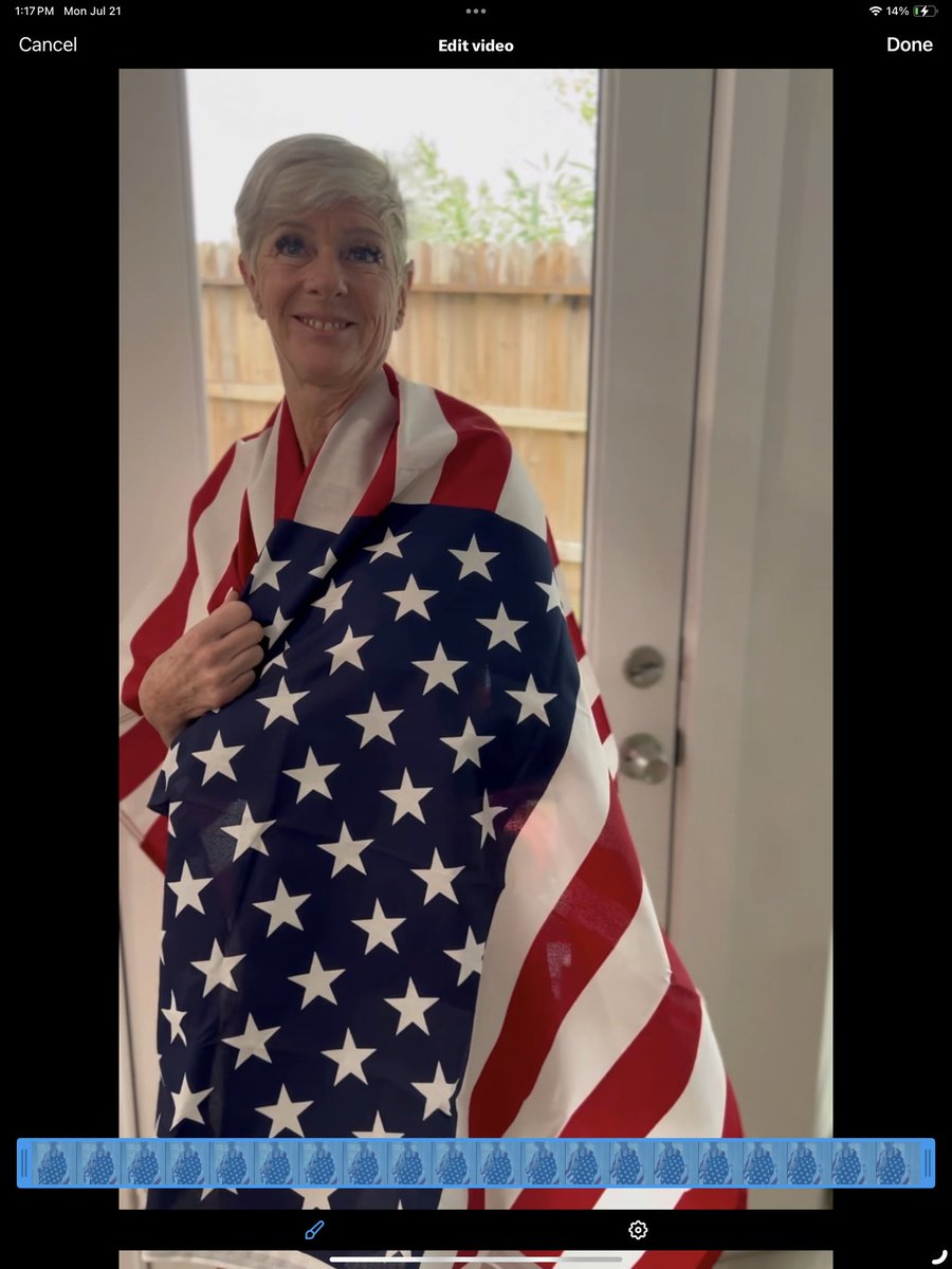 FoXXXy Darlin 🦊 💋💋 tweet media