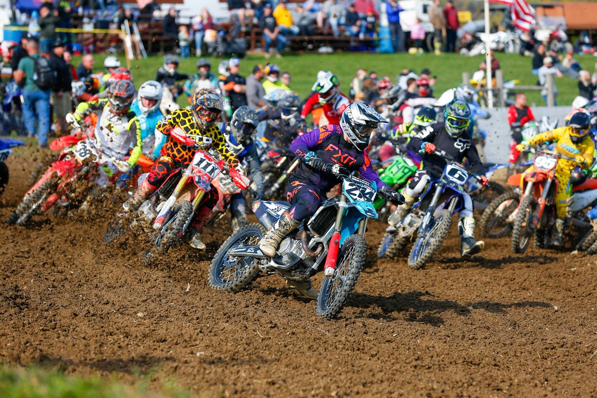 We’re ready here at High Point Raceway for one of our favorite events ➡️ Red Bull @dayinthedirtouteast this weekend‼️ A lot going on all weekend let’s have great one 🏁 #DITD #HighPointRaceway