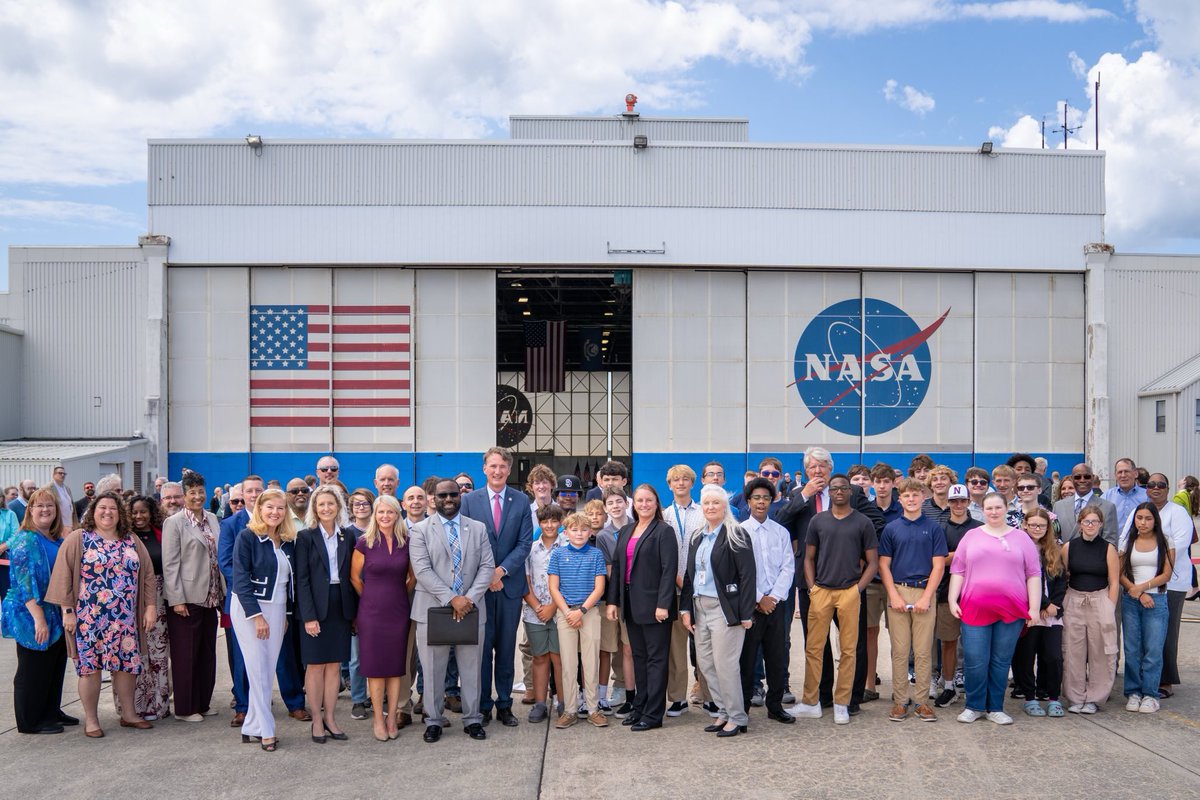 Governor Glenn Youngkin (@governorva) on Twitter photo The Aerospace Academy of the Eastern Shore is officially open!
This innovative lab school, created in partnership with NASA, <a href="/ODU/">Old Dominion University</a>, private sector aerospace partners, and Accomack and Northampton schools, gives students hands-on experience in aerospace engineering and data The Aerospace Academy of the Eastern Shore is officially open!
This innovative lab school, created in partnership with NASA, <a href="/ODU/">Old Dominion University</a>, private sector aerospace partners, and Accomack and Northampton schools, gives students hands-on experience in aerospace engineering and data