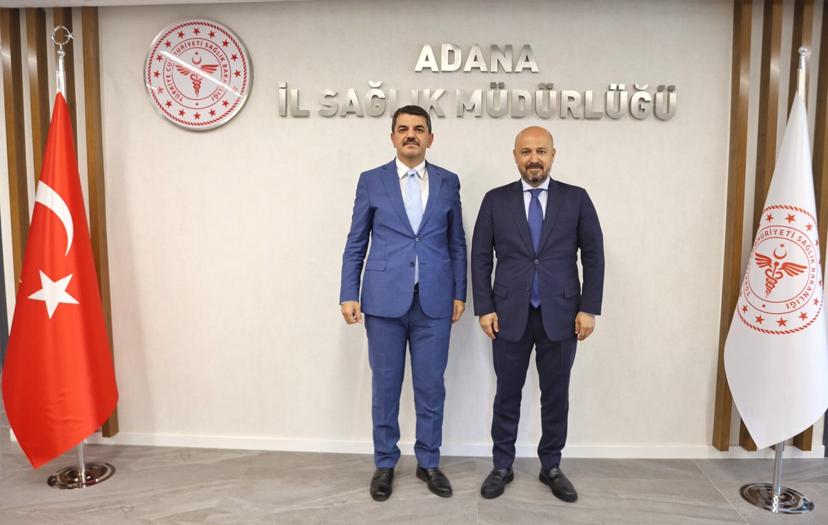 Adana Cumhuriyet Başsavcımız Sn. Altuğ Kürşat Şahin'i müdürlüğümüzde ağırladık.

Cumhuriyet Başsavcımız Sn. Altuğ Kürşat Şahin’e nazik ziyaretleri için teşekkür ediyorum.

Adana’mızın huzuru ve sağlığı için yürütülen çalışmalarda kurumlarımız arasındaki dayanışmayı çok kıymetli