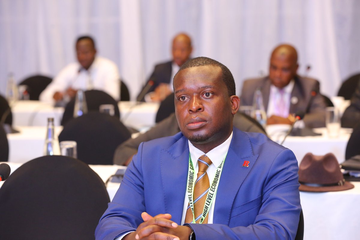 Cosmas Mwikirize, PhD (@cmwikirize) on Twitter photo I was pleased to join a Davos-style panel of policy implementers at Economic Growth Forum IX, convened by Ministry of Finance, Planning and Economic Development and International Growth Centre, on the theme “Growth Enablers to Ensure Tenfold Economic Growth.” I was pleased to join a Davos-style panel of policy implementers at Economic Growth Forum IX, convened by Ministry of Finance, Planning and Economic Development and International Growth Centre, on the theme “Growth Enablers to Ensure Tenfold Economic Growth.”