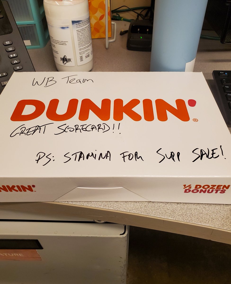 Yankee nivel traer donuts para las compas del trabajo