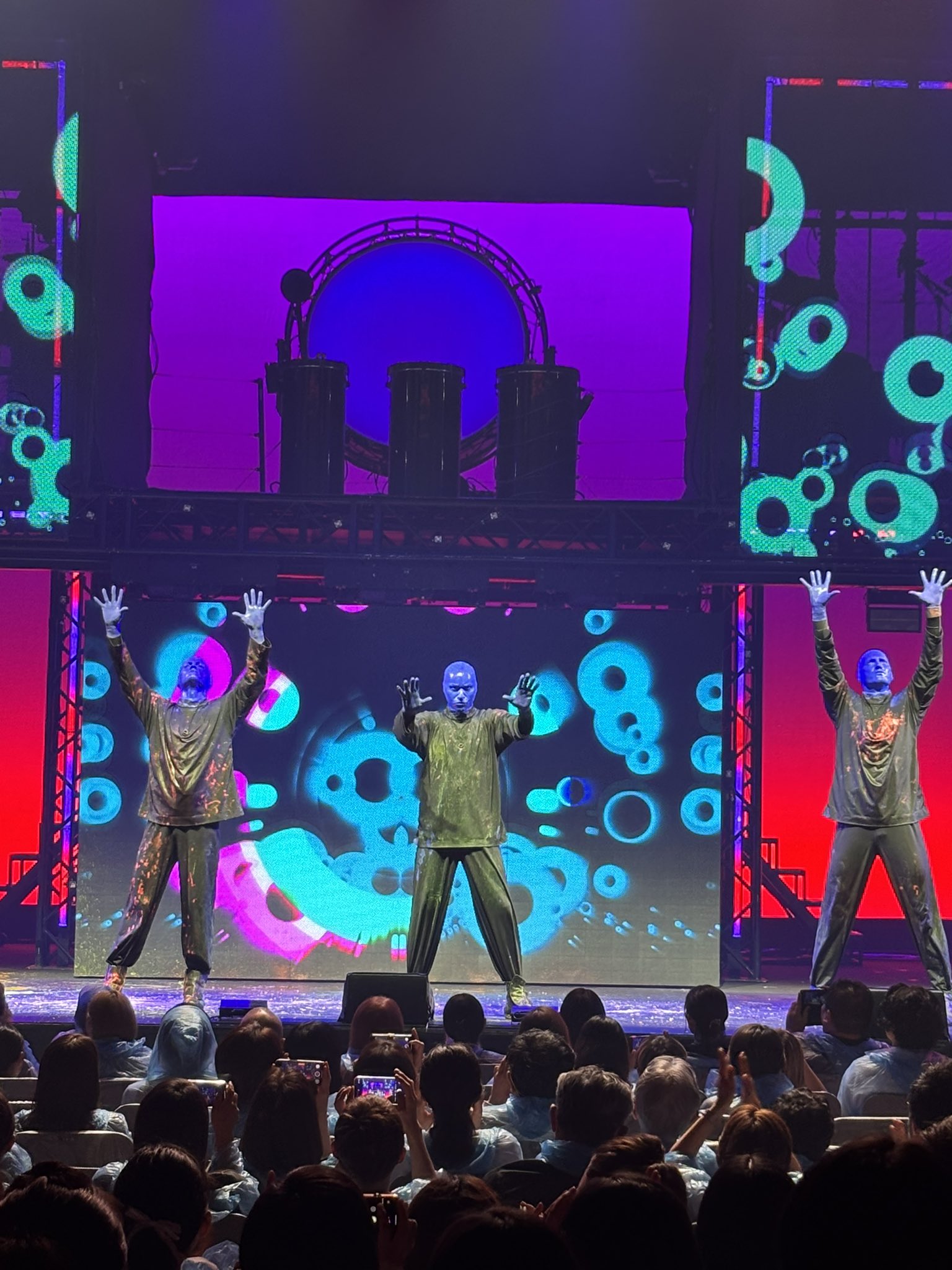 ブルーマングループ (@bluemanjapan) / X