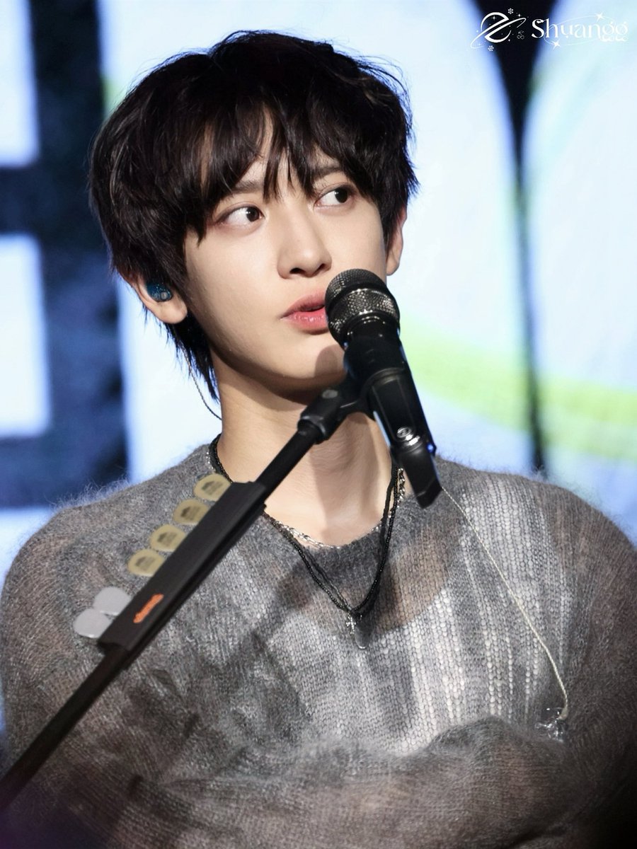 #CHANYEOL #찬열 
#박찬열 #chanyeol
#UpsideDown #CHANYEOL_UpsideDown
<a href="/weareoneEXO/">EXO</a>