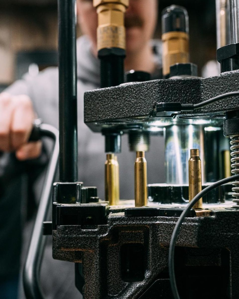 SportsmanSGC's tweet image. The X-10&apos;s rigid steel construction and innovative shell plate design ensures zero powder spillage and bullet tipping. Elevate your reloading game and enjoy seamless performance every time! 🔥

#ReloadingGear