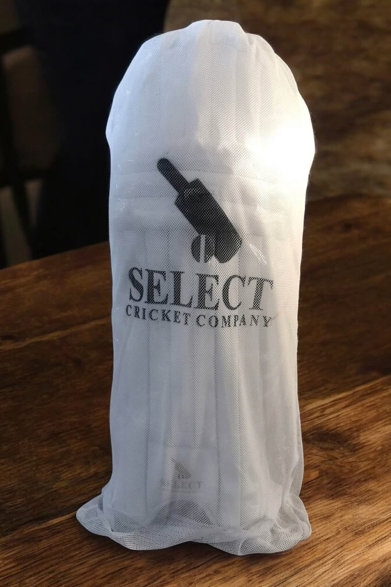 End of Season Offer - JUST £39.99 🔥

Our LE range Pads available for this rock bottom price! Please message us if you have any questions or wish to order. ✅️

Matching Gloves availabile too.