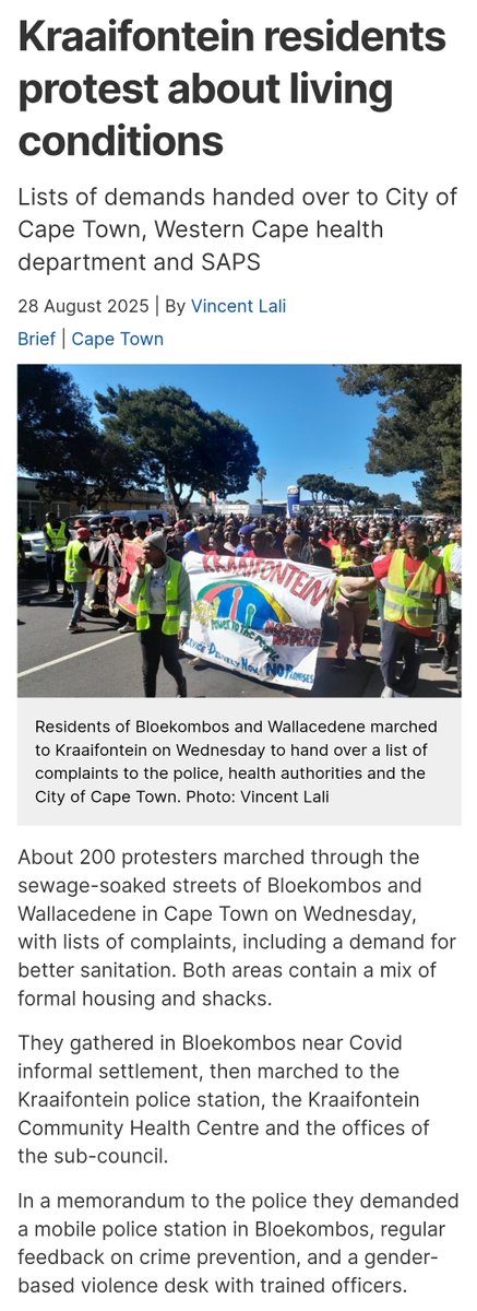 ubuntu_nation's tweet photo. Kraaifontein residents are protesting about living conditions,  they also want regular feedback on crime prevention, and a gender-based violence desk with trained officers, all while chanting about killing White people, escorted by the @SAPoliceService https://t.co/eQ9xH0nw0J