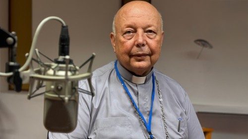 "𝗧𝗵𝗲𝗿𝗲 𝗶𝘀 𝗻𝗼 𝗣𝗲𝗿𝘀𝗲𝗰𝘂𝘁𝗶𝗼𝗻 𝗼𝗳 𝗖𝗵𝗿𝗶𝘀𝘁𝗶𝗮𝗻𝘀"

Apostolic Vicar of Aleppo, Hanna Jallouf in an interview with Radio Vatican:

📌 There is no persecution of Christians. On the contrary, the new leadership wants us to participate in government, even