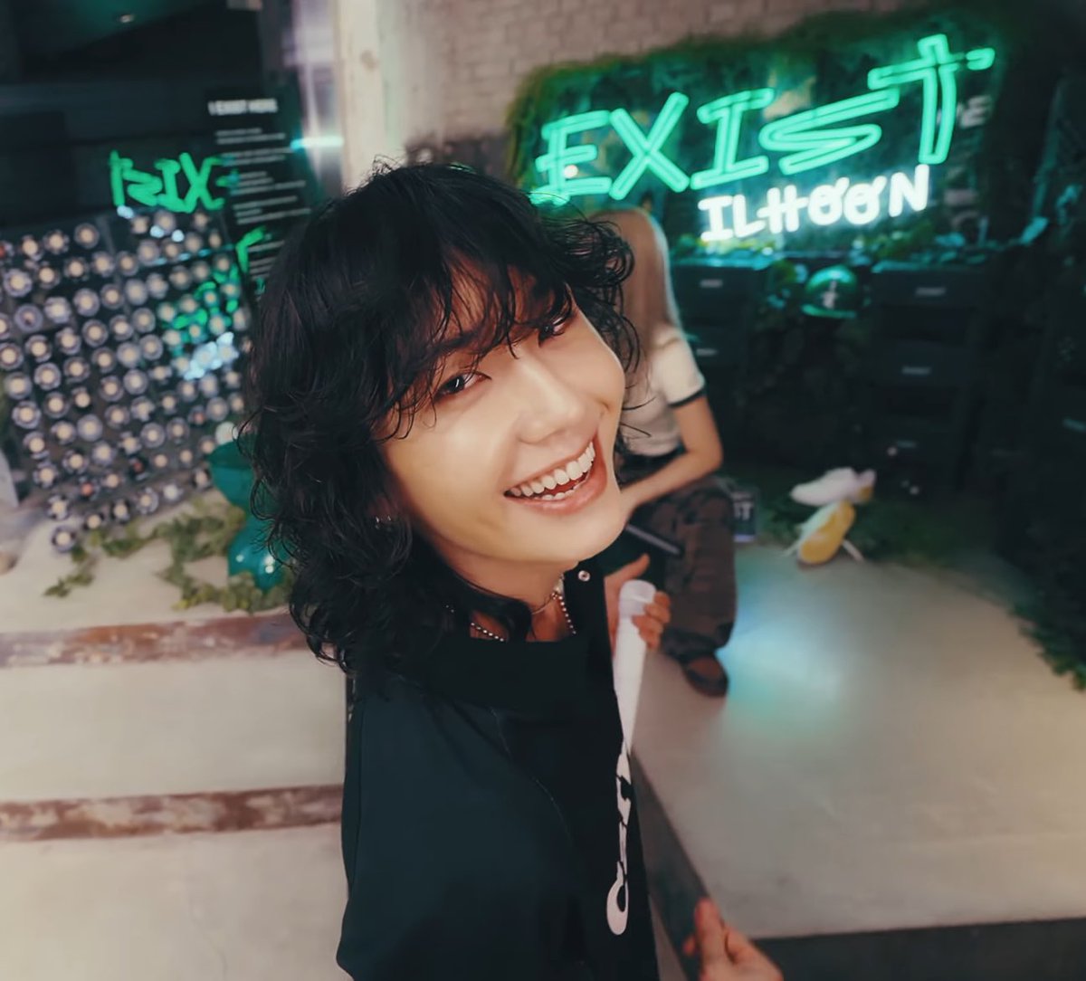 cjoyjoy_28's tweet photo. Ilhoon still have that beautiful smile. I thank God everyday that despite of all the things he faced, he's still able to keep that smile. 

Yejiapsa, Ilhoon. https://t.co/cWM2k3diJJ