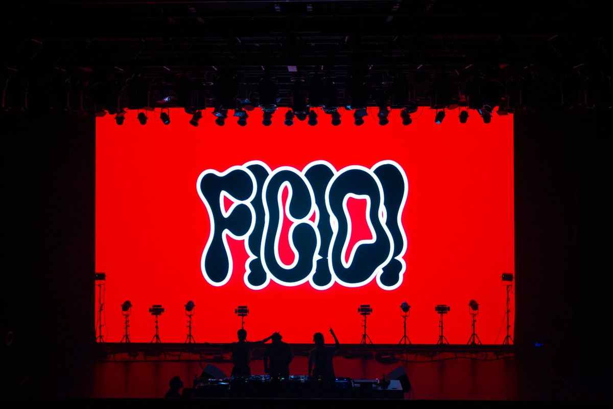 F!C!O! (@fco_tokyo) on Twitter photo 🐩🐩🐩
F!C!O! 1ST GIG!!! THANK YOU ALL!!!
<a href="/night_hike_info/">NIGHT HIKE @ 10/2上海、11/1-2羽田</a> x <a href="/TREKKIETRAX/">TREKKIE TRAX</a> 13th Anniversary
<a href="/east_midnight/">MIDNIGHT EAST</a>
📸: <a href="/utaeeeeee/">Putu Ayu</a> 🐩🐩🐩
F!C!O! 1ST GIG!!! THANK YOU ALL!!!
<a href="/night_hike_info/">NIGHT HIKE @ 10/2上海、11/1-2羽田</a> x <a href="/TREKKIETRAX/">TREKKIE TRAX</a> 13th Anniversary
<a href="/east_midnight/">MIDNIGHT EAST</a>
📸: <a href="/utaeeeeee/">Putu Ayu</a>