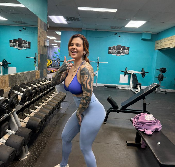 Watch Keisha™️'s leaked NSFW photo on TwXstars