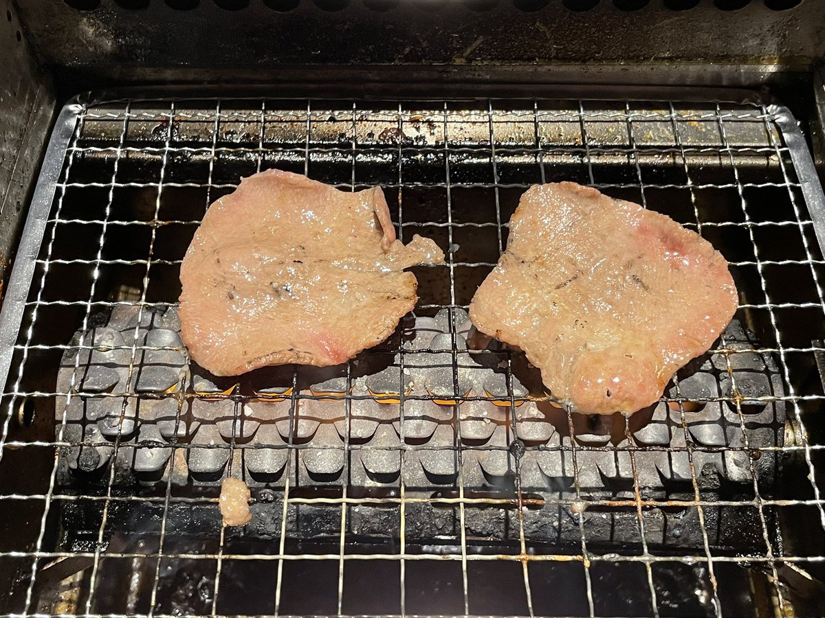 焼肉の日なので、スタミナをつけるためにたまにはこういう贅沢もあり…だよね？🫣
（とても美味でございました🥩✨）

#焼肉の日