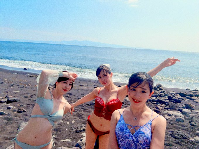 藤咲茉莉花♡ロック座🇯🇵ストリップ - 3 pic. 海に行ったよー！！🌊🏝️ https://t.co/uTKzHZIR7J