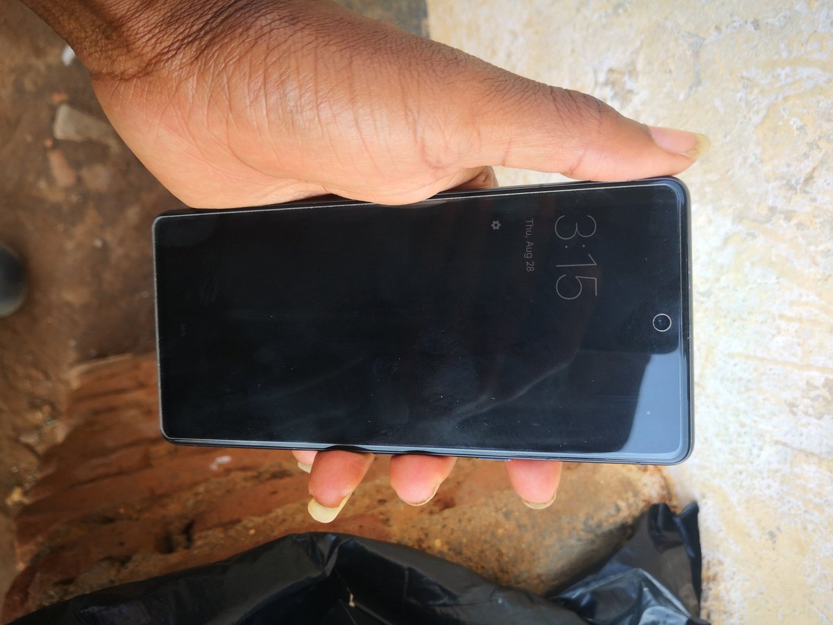 ZooPascal's tweet image. Google pixel 7
8 gb ram
Android 15
Good cameras
Strong battery
All accessories available
0888692011