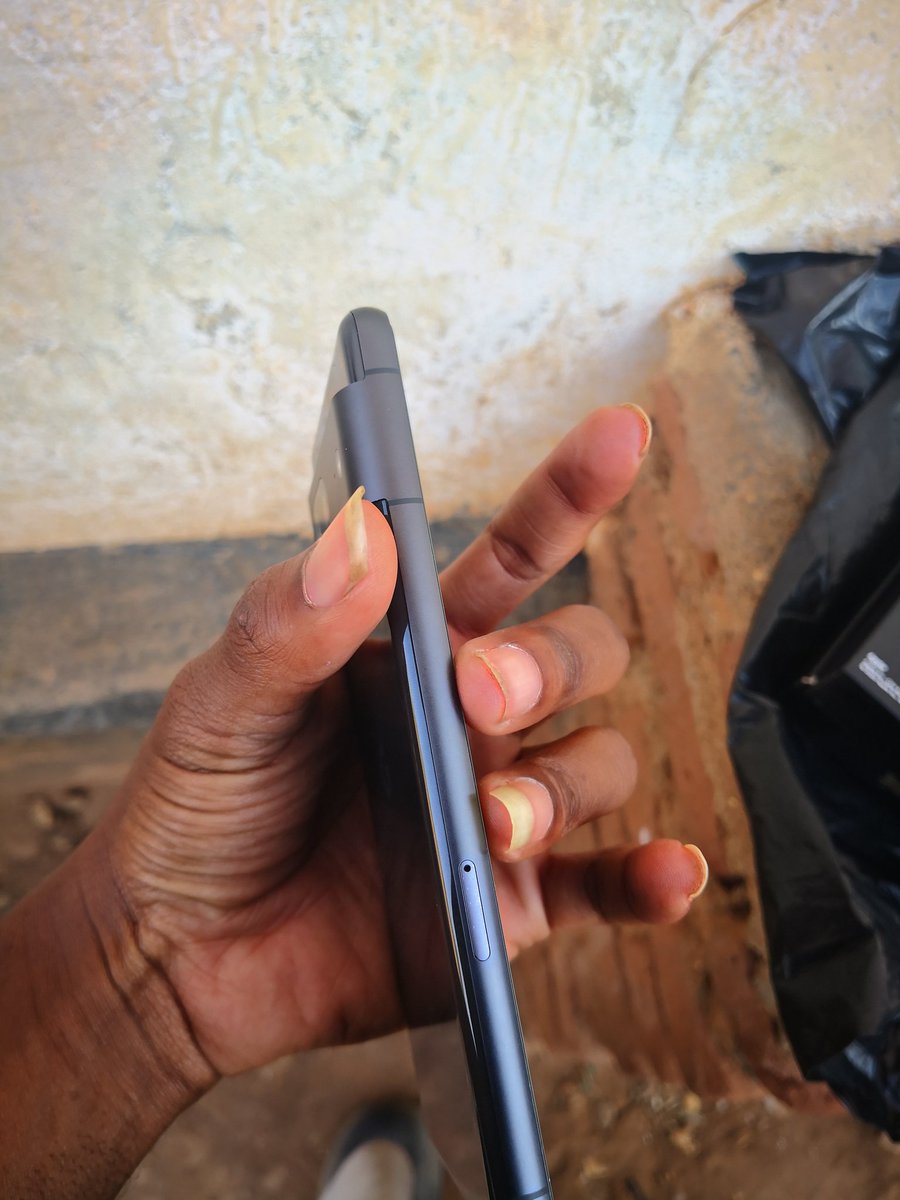 ZooPascal's tweet image. Google pixel 7
8 gb ram
Android 15
Good cameras
Strong battery
All accessories available
0888692011