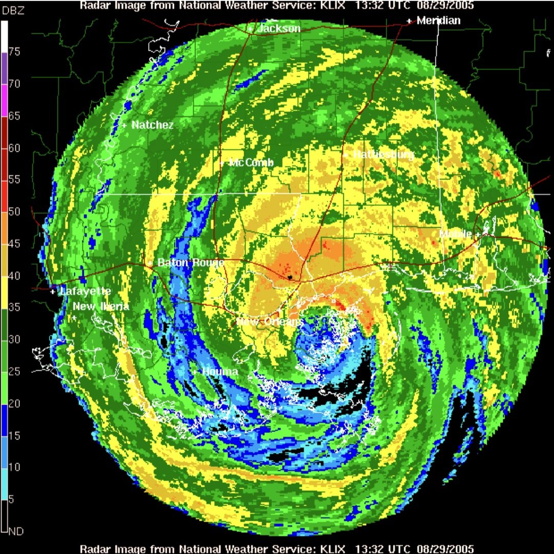 SimonStormRider's tweet image. #HurricaneKatrina was the most eventful chase of my life:
@ReedTimmerUSA and I were forced to rideout the storm at the Slidell, LA police station. We measured 930 mb min pressure in the western portion of the "eye". My car was taken by the incredible storm surge. #LAwx