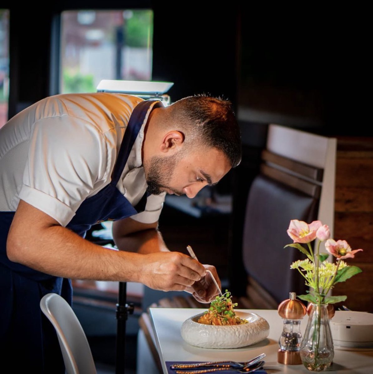 We are thrilled to announce that owner of Pink Island Cafe and private chef to the stars, Naem Rafiq, will be at this year's Nelson Food &amp; Drink Festival! 🤩🩷

🚚 Enjoy delicious food from the Pink Island Express
👨🏼‍🍳 Famous for his bespoke fine dining

#NelsonFoodFestival