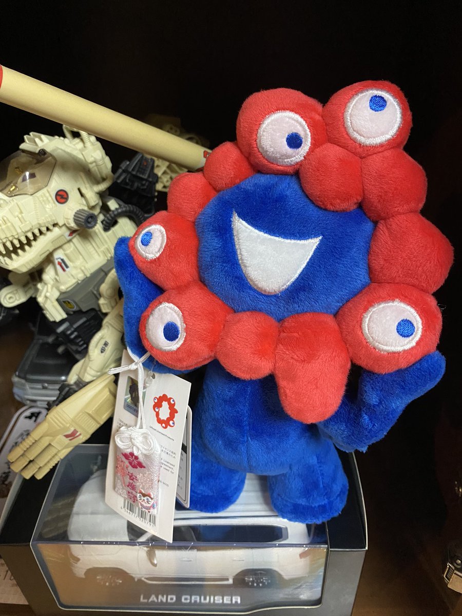 我が家のシリアルナンバー1800番台のミャクミャク 確かに現行