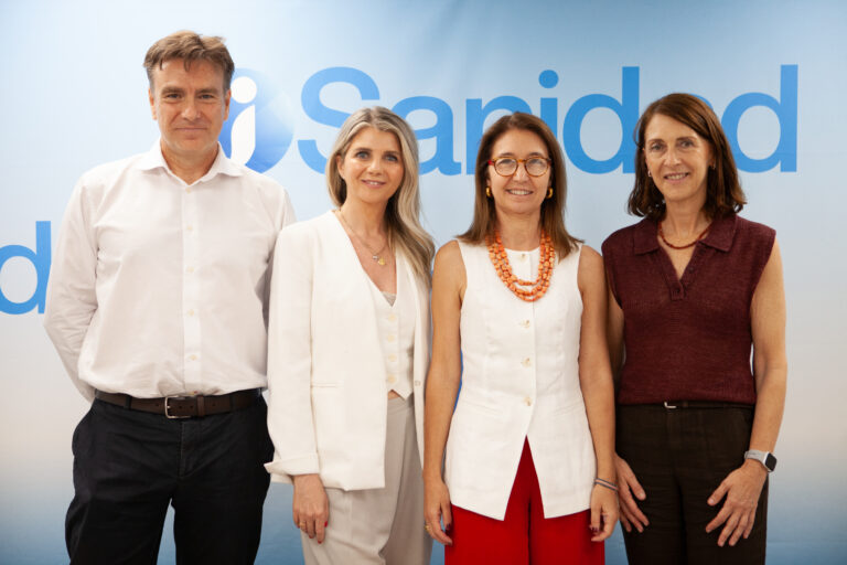 idisalud's tweet image. El proyecto Espacio de Datos de la Sanidad Privada (#EDSP) no busca desarrollar un repositorio centralizado de la información, sino habilitar un entorno seguro que potencie el valor del dato anonimizado. 

Añade que su base en el proyecto miHC demuestra que la interoperabilidad…