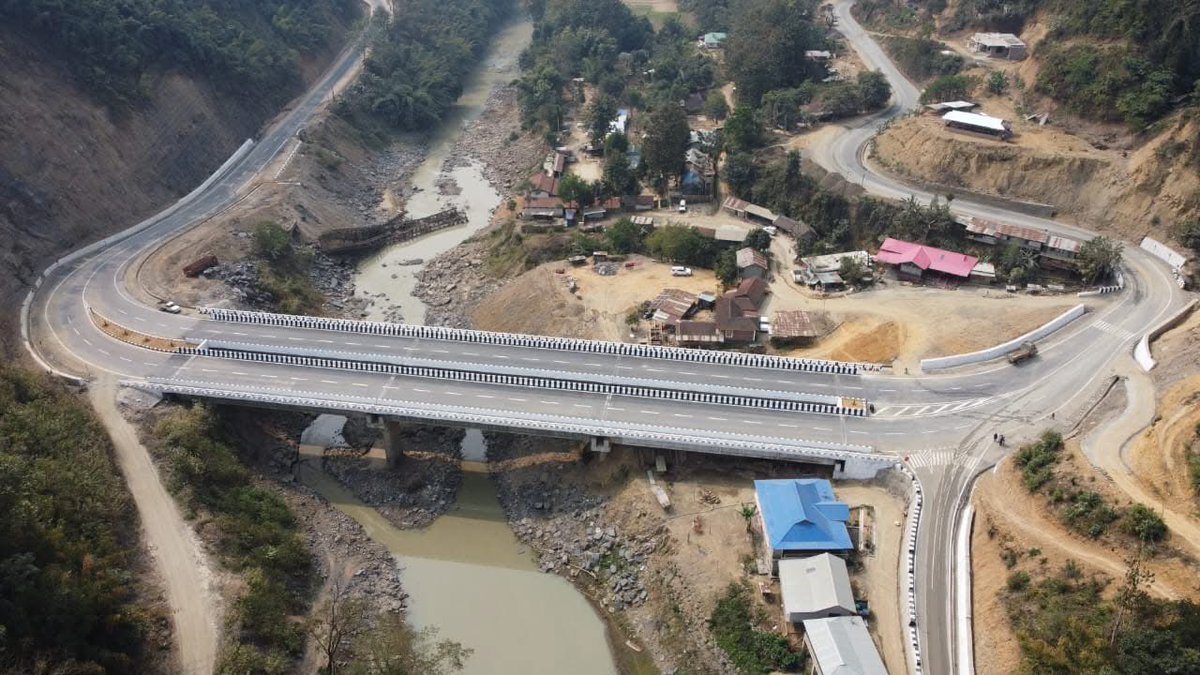 ukhrultimes's tweet image. #UTSnippet: #NHIDCL has completed 4-Lane Bridge over the Irang River at Km 95.50 on the #Imphal–#Jiribam section of NH-37  at a cost of ₹ 49.31 Cr. This bridge will significantly improve regional connectivity, enhance safety, and boost socio-economic growth across #Manipur.…