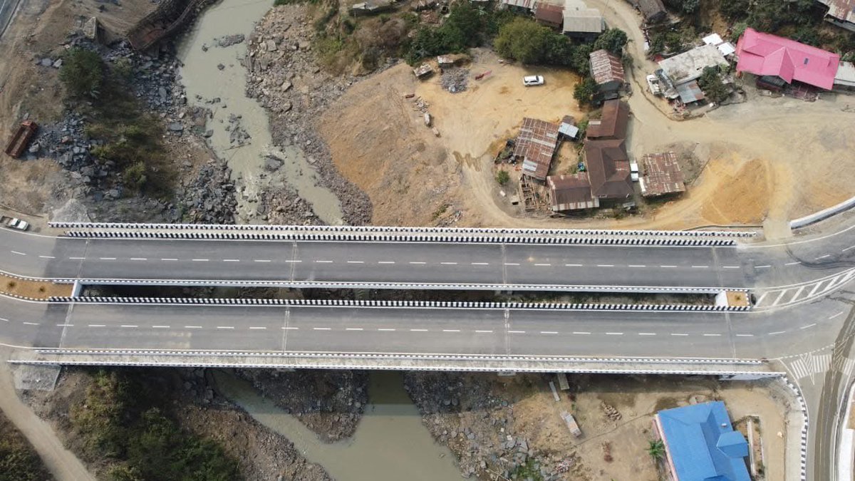 ukhrultimes's tweet image. #UTSnippet: #NHIDCL has completed 4-Lane Bridge over the Irang River at Km 95.50 on the #Imphal–#Jiribam section of NH-37  at a cost of ₹ 49.31 Cr. This bridge will significantly improve regional connectivity, enhance safety, and boost socio-economic growth across #Manipur.…