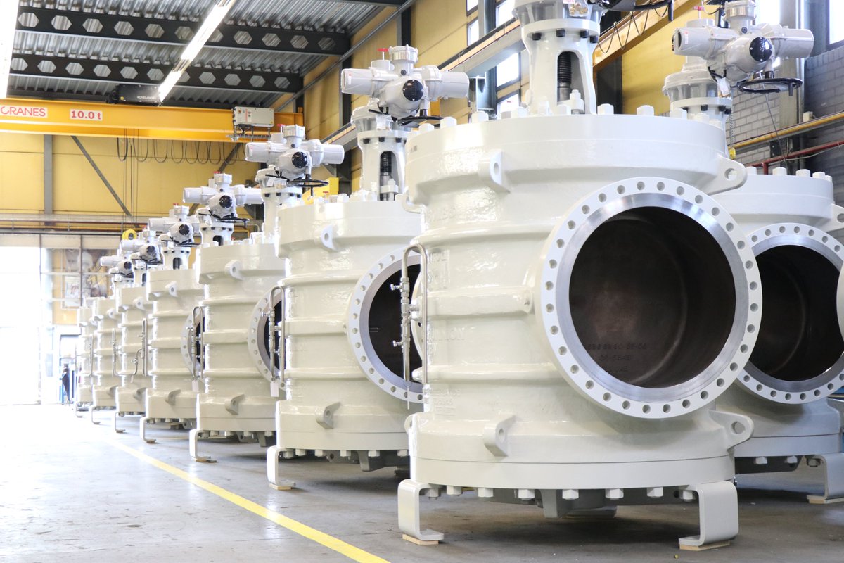 ControlSeal_Int's tweet image. From the foundry to final delivery, every stage of our valve production is about precision and care.

Painting is not just about appearance - it’s about protection, durability, and reliability in the toughest environments.

These freshly coated valves are one step closer to…