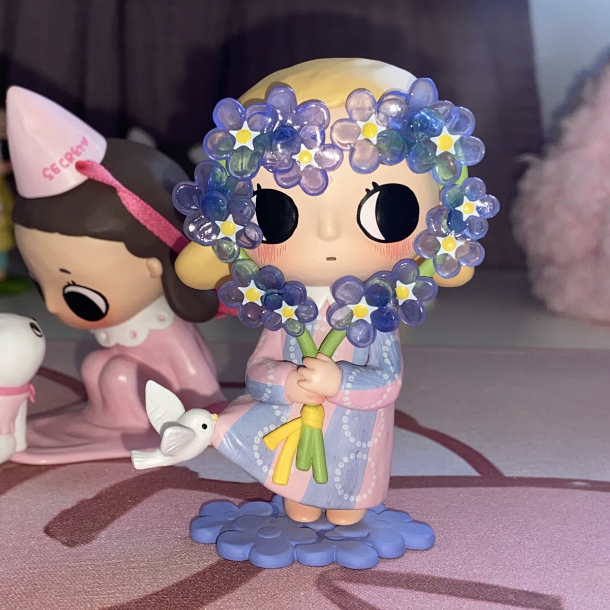 deadmanrunnins's tweet image. nyota figures secured + i got the wisteria one i wanted😁😁😁😁