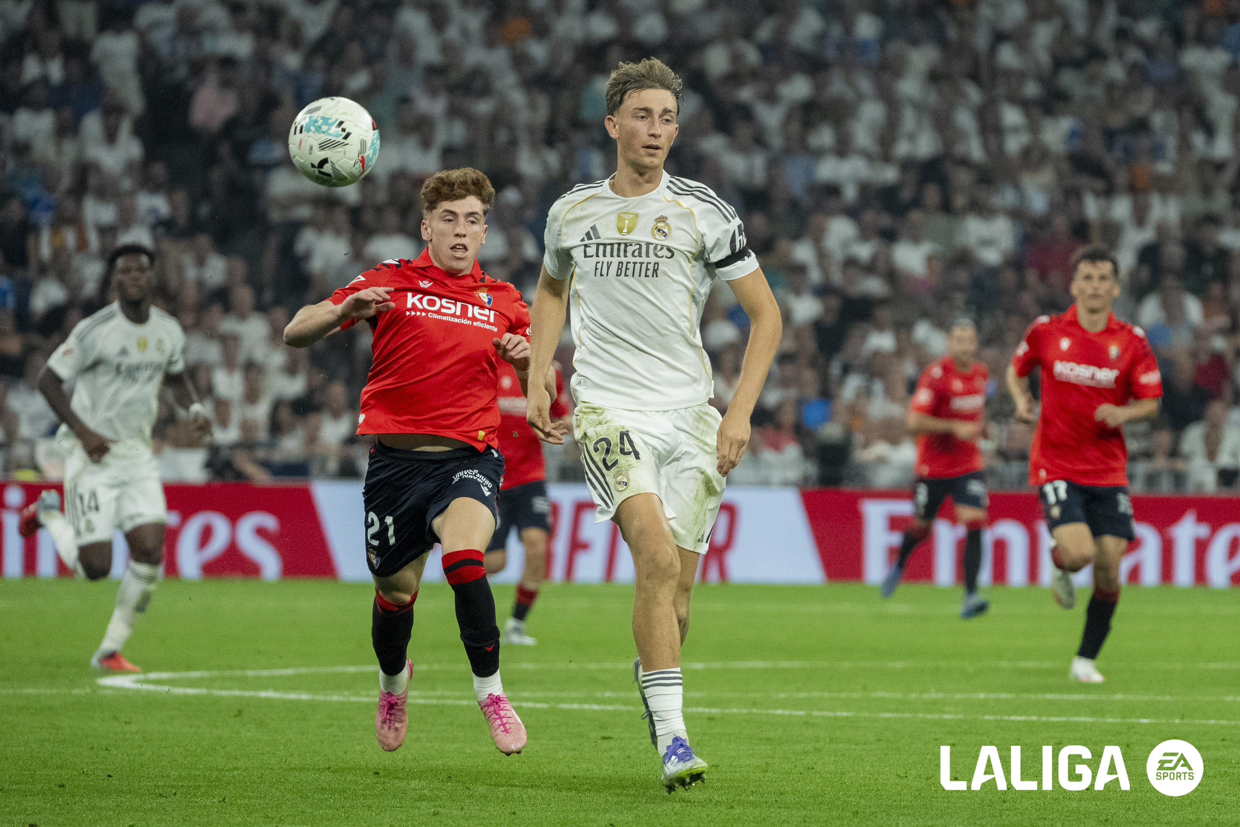 【未開封】サッカースターズ　22体　バルサ　レアル　バイエルン他 未開封】サッカースターズ 22体 バルサ レアル バイエルン他