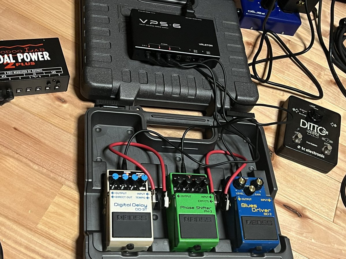 さてさて、Valeton VPS-6 パワーサプライ。 レビューするにあたり