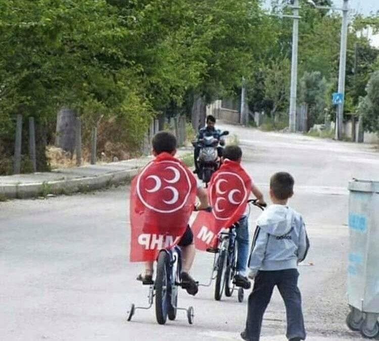 Biz böyle büyüdük böylede ölürüz 

Vesselam 

MHP TÜRKİYE'DİR