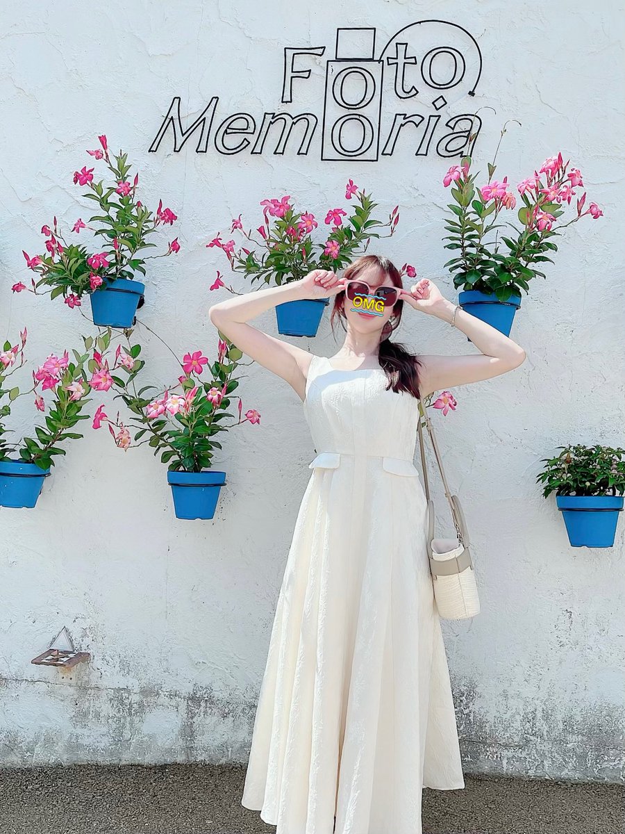 her lip to Amboise Gathered Flare Dress